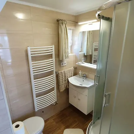 Apartman Mogyorósi *