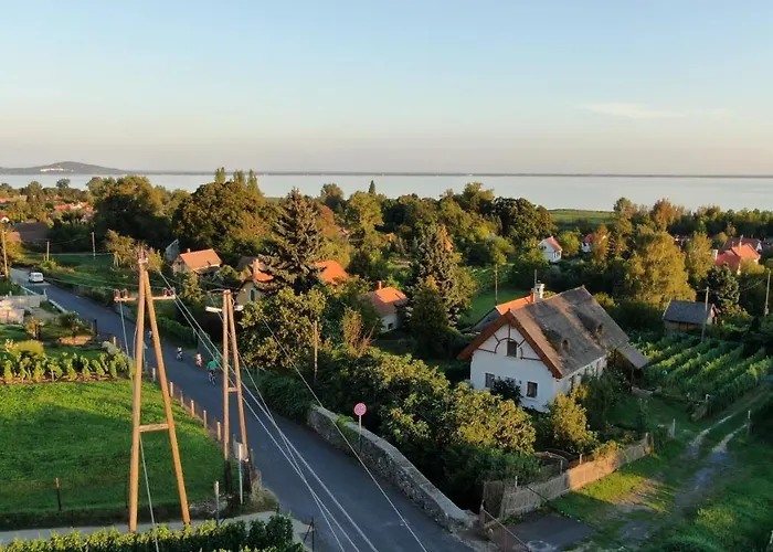 Mogyorosi Appartement